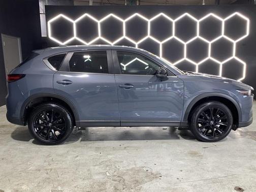 2023 Mazda CX-5 Carbon Edition