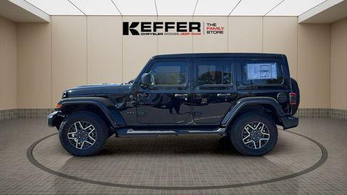 2026 Jeep Wrangler 4-Door Sahara 4x4