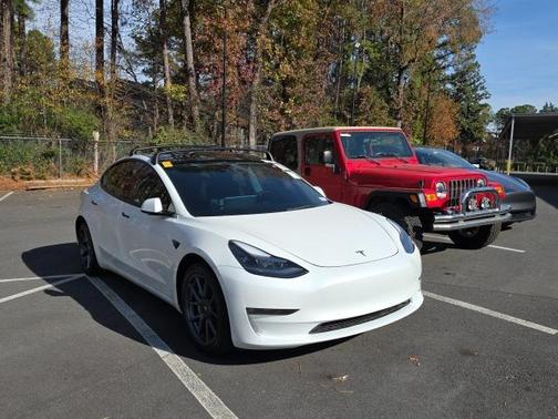 2022 Tesla Model 3 Long Range