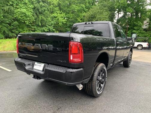 2025 RAM 2500 Laramie Crew Cab 4x4 6'4' Box