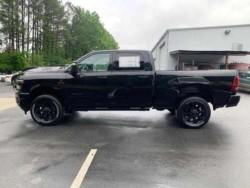 2025 RAM 2500 Laramie Crew Cab 4x4 6'4' Box