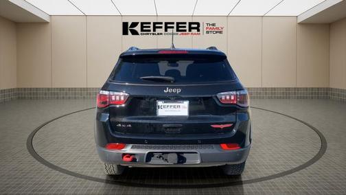 2026 Jeep Compass Trailhawk