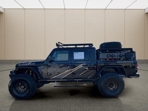 2023 Jeep Gladiator Willys 4x4