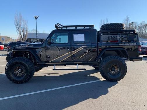2023 Jeep Gladiator Willys 4x4