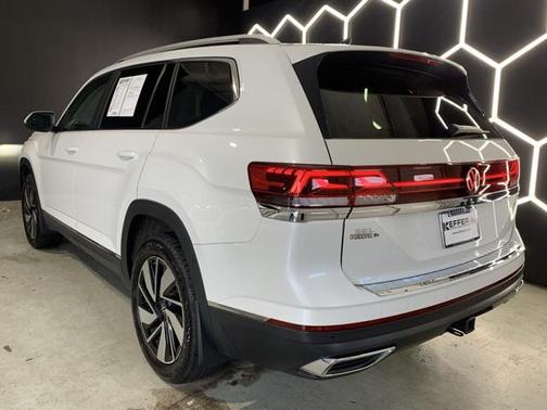 2024 Volkswagen Atlas 2.0T SEL