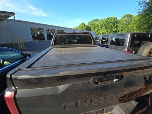2023 Toyota Tundra Platinum