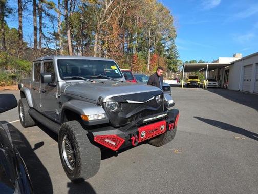 2021 Jeep Gladiator Overland