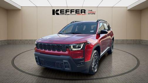 Red Hot Pearlcoat 2026 Jeep Cherokee Laredo 4x4