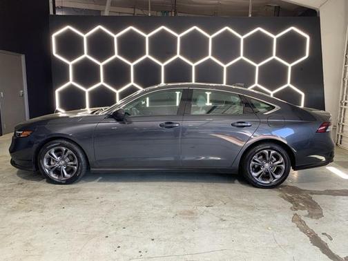 2023 Honda Accord EX 1.5T