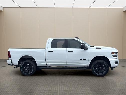 2026 RAM 2500 Big Horn Crew Cab 4x4 6'4' Box
