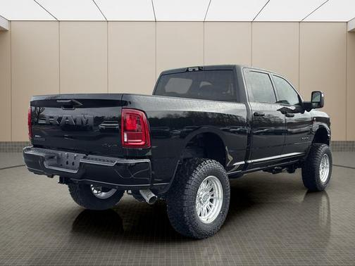 2026 RAM 2500 Big Horn Crew Cab 4x4 6'4' Box
