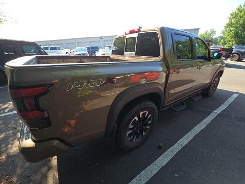 2022 Nissan Frontier PRO-X