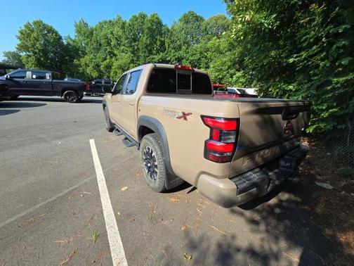 2022 Nissan Frontier PRO-X