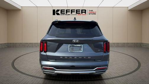 2021 Kia Sorento S
