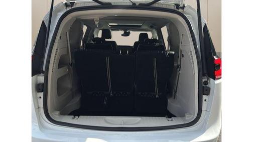 Bright White Clearcoat 2024 Chrysler Pacifica Limited