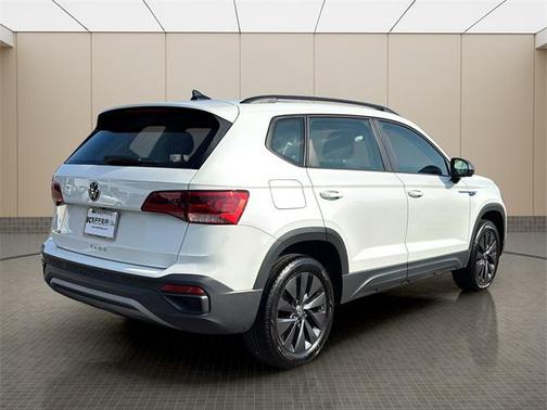 2024 Volkswagen Taos 1.5T S