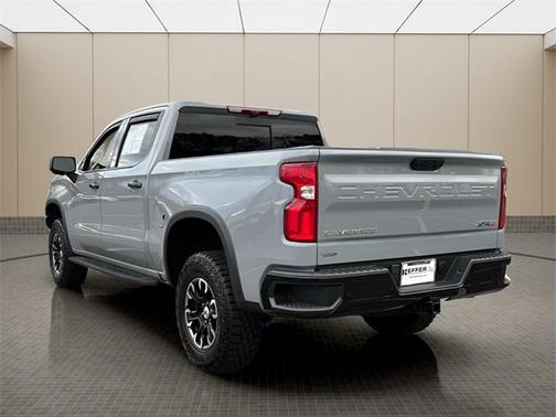 2025 Chevrolet Silverado 1500 ZR2