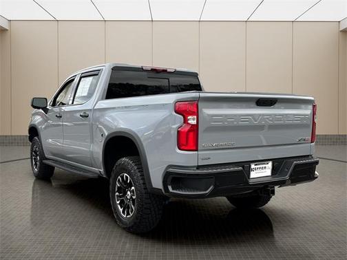 2025 Chevrolet Silverado 1500 ZR2
