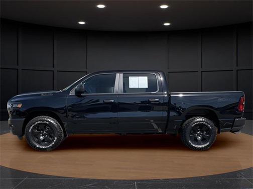2025 RAM 1500 Warlock Crew Cab 4x4 5'7' Box