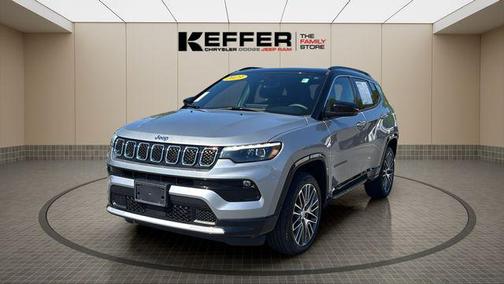 Billet Silver Metallic Clearcoat 2023 Jeep Compass Limited