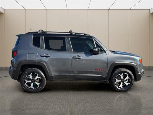 2022 Jeep Renegade Trailhawk