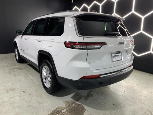 2023 Jeep Grand Cherokee L Laredo