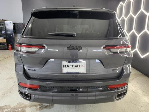2025 Jeep Grand Cherokee L Summit