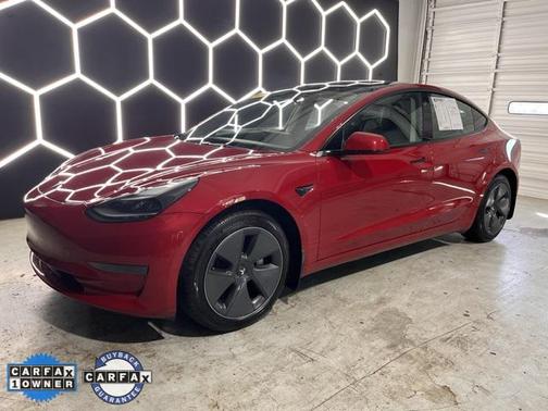 2021 Tesla Model 3 Standard Range Plus