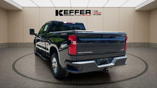 Black 2020 Chevrolet Silverado 1500 RST