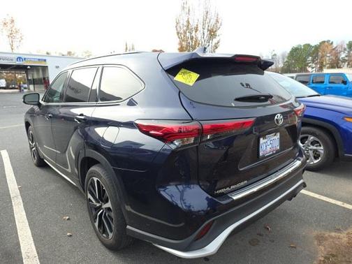 2022 Toyota Highlander XSE