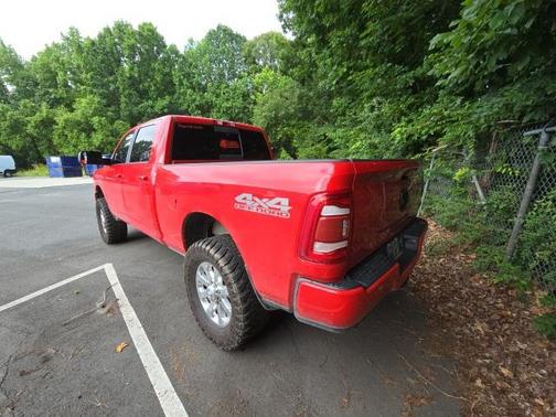 2022 RAM 2500 Big Horn Crew Cab 4x4 6'4' Box