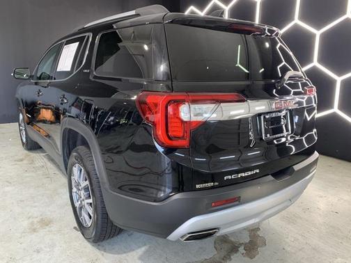 2023 GMC Acadia FWD SLT