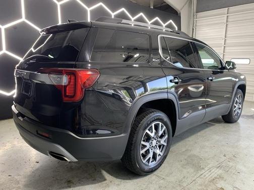 2023 GMC Acadia FWD SLT