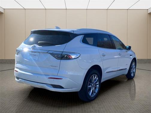 2023 Buick Enclave Avenir AWD