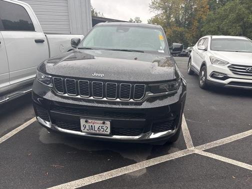 2024 Jeep Grand Cherokee L Laredo