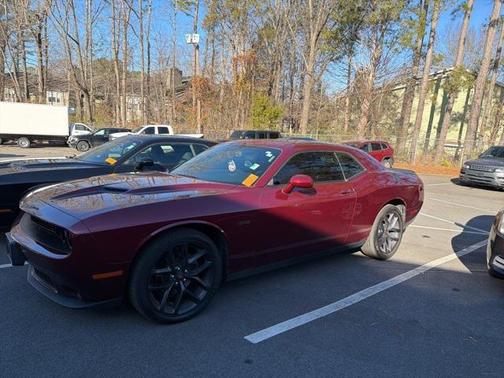2019 Dodge Challenger SXT