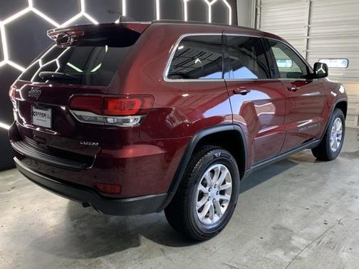 2022 Jeep Grand Cherokee Laredo