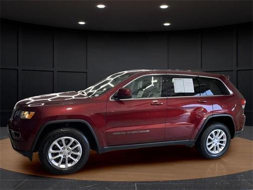 2022 Jeep Grand Cherokee Laredo