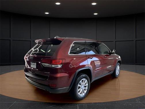 2022 Jeep Grand Cherokee Laredo