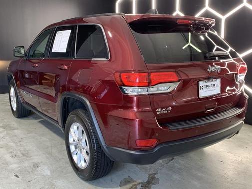 2022 Jeep Grand Cherokee Laredo