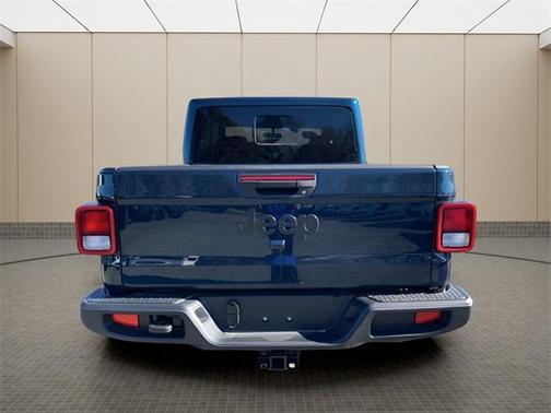 2025 Jeep Gladiator Nighthawk