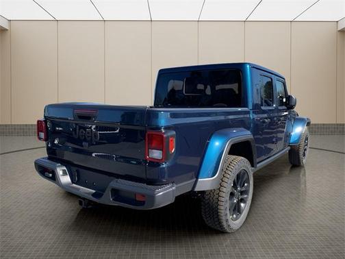 2025 Jeep Gladiator Nighthawk
