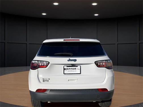 2024 Jeep Compass Sport
