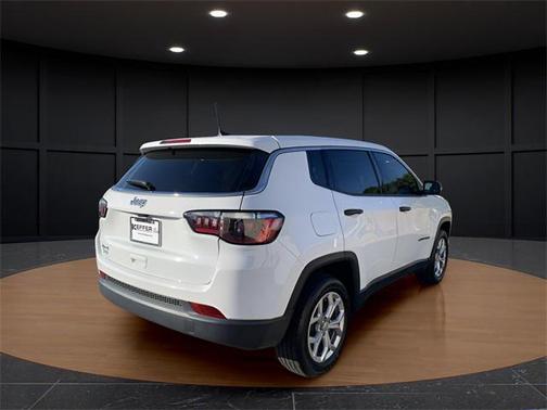 2024 Jeep Compass Sport