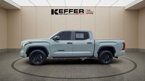 2025 Toyota Tundra SR5