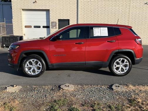 2024 Jeep Compass Sport