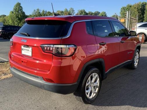 2024 Jeep Compass Sport