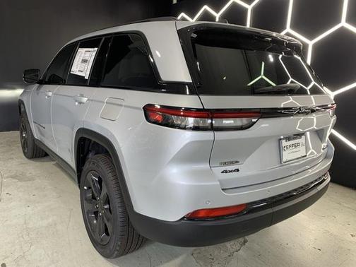 2025 Jeep Grand Cherokee Limited X