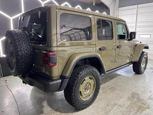 2025 Jeep Wrangler 4xe Willys