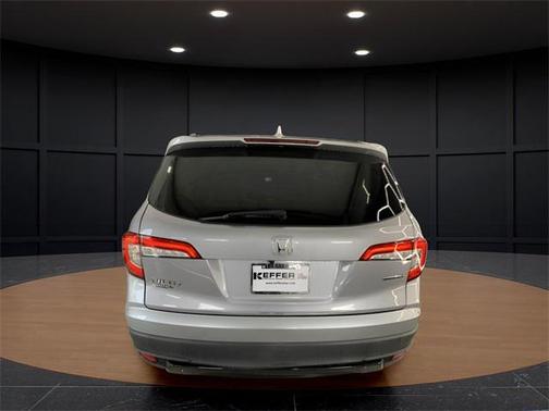 2022 Honda Pilot 2WD Special Edition